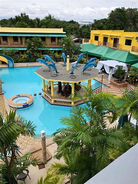 moalboal hotel